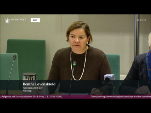 Råvareleddets rolle i utviklingen av verdikjeden skog og tre er og blir å sikre en jevn og tilstrekkelig strøm av råstoff.